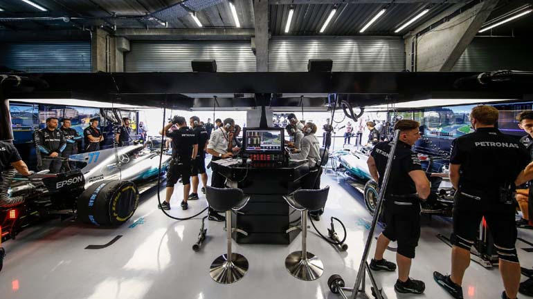 Ποιος κορυφαίος οίκος μόδας θα ντύνει τους πρωταθλητές;